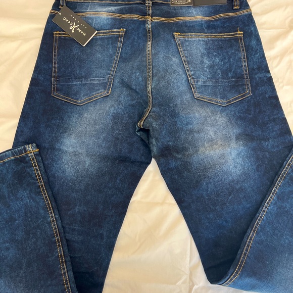 Marc Ecko Jeans - Picture 6 of 6
